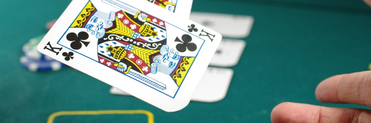 How to Become a Better Online Poker Player